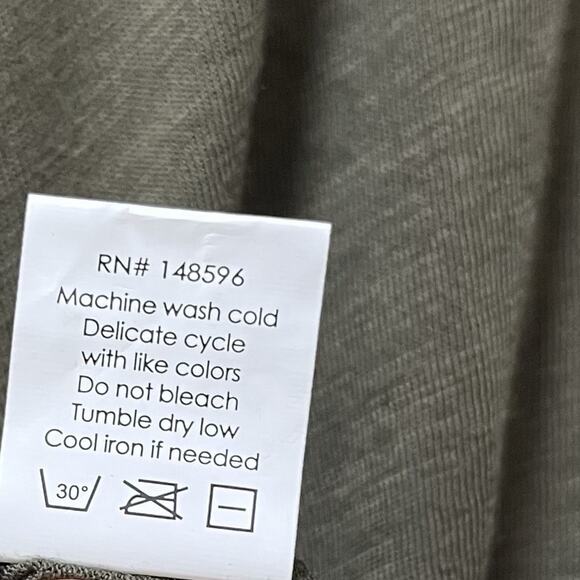 Universal Standard Light As Air Long Sleeve Top Size 14 Green Capsule Layers NWT - Picture 5 of 5